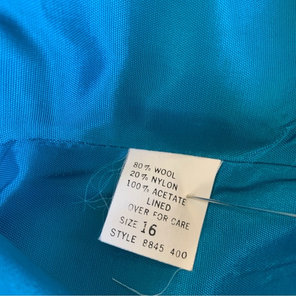 VINTAGE LESLIE FAY TURQUOISE WOOL BLAZER - Picture 8 of 11